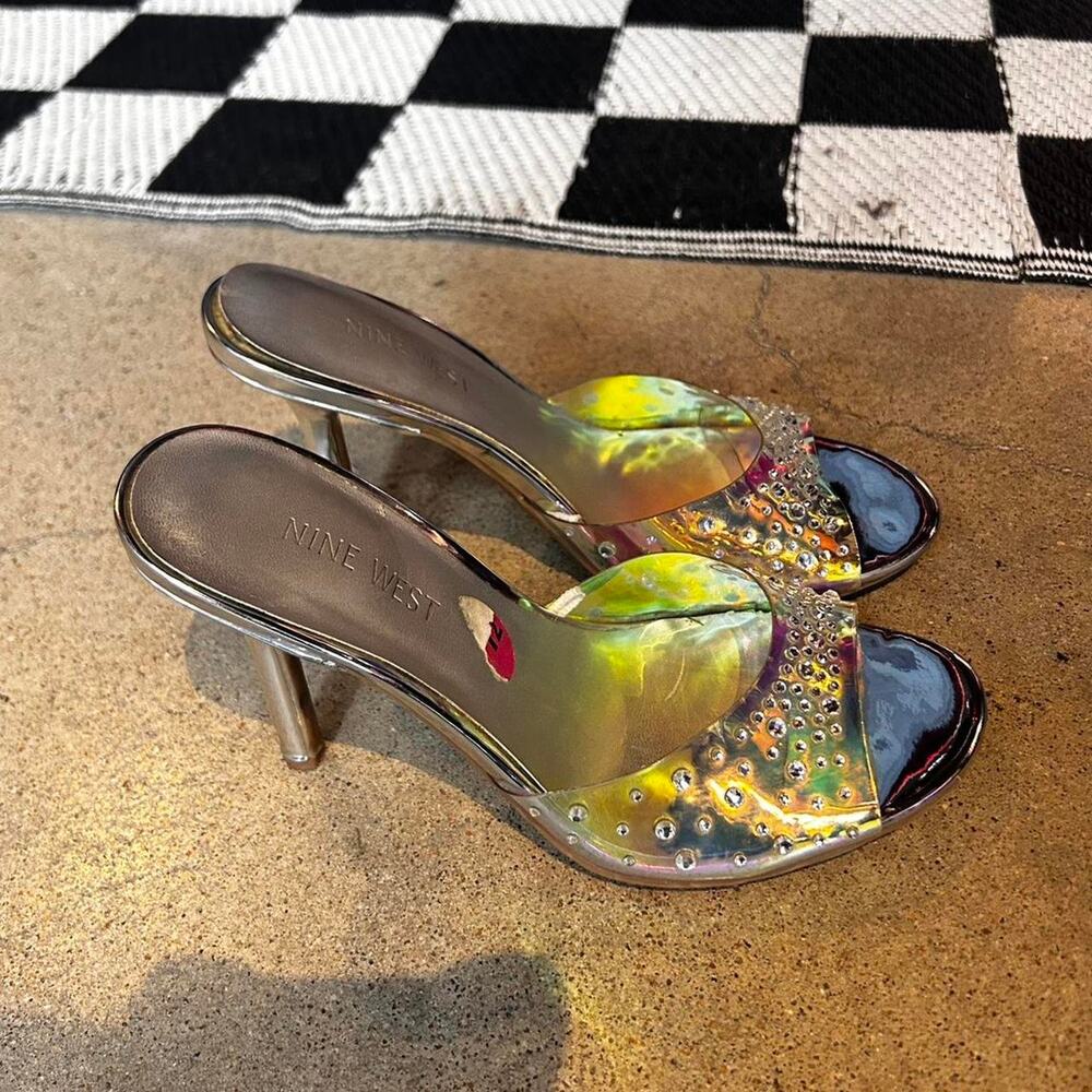 Vintage Y2K Nine West Silver Holographic Diamond Studded Heels Size 6.5 - Picture 4 of 7